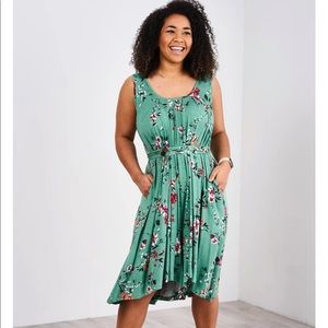 Latched Mama Fern Romper (Plus Sized)